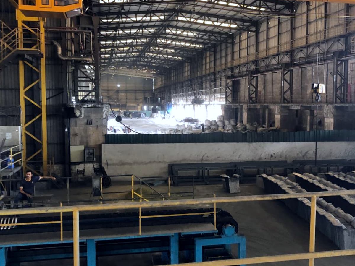 Antimony refinery casting floor with overhead crane